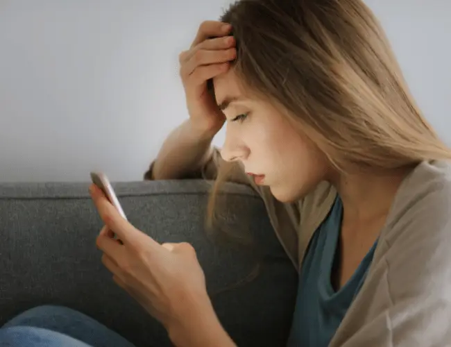 ex fidanzata non risponde ai messaggi